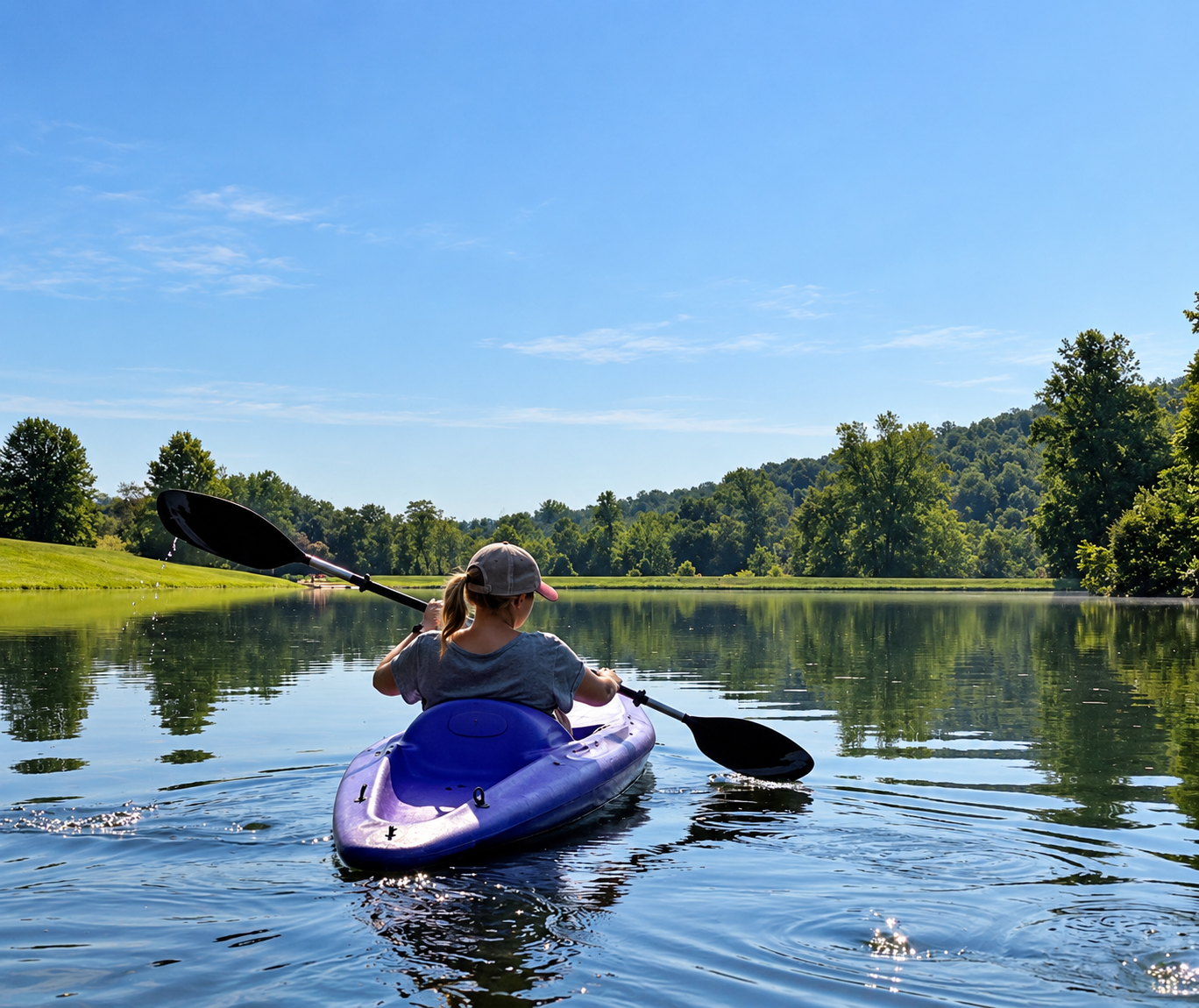 Kayaking on the lake at Leigheas